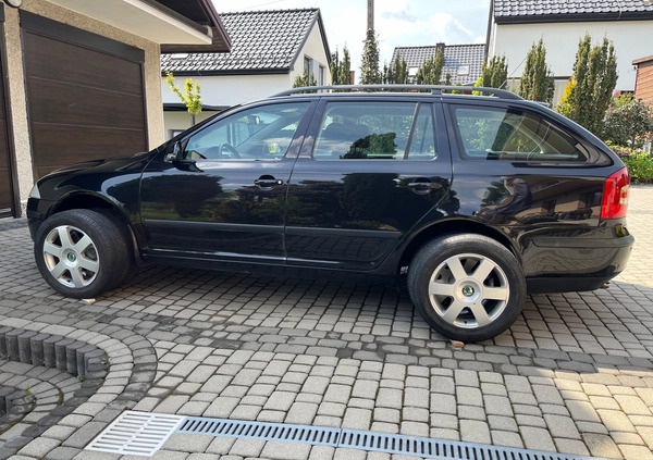 Skoda Octavia cena 19000 przebieg: 192000, rok produkcji 2008 z Nekla małe 326